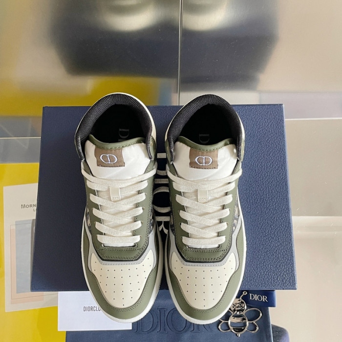 D10R B27 Sneaker