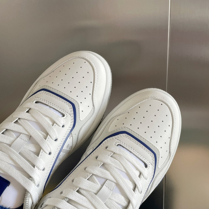 D10R B27 Sneaker