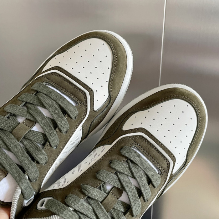 D10R B27 Sneaker