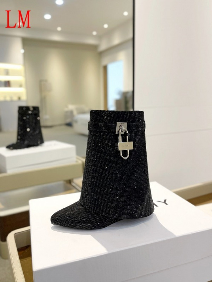 G1VENCHY BOOTS