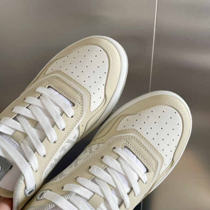 D10R B27 Sneaker