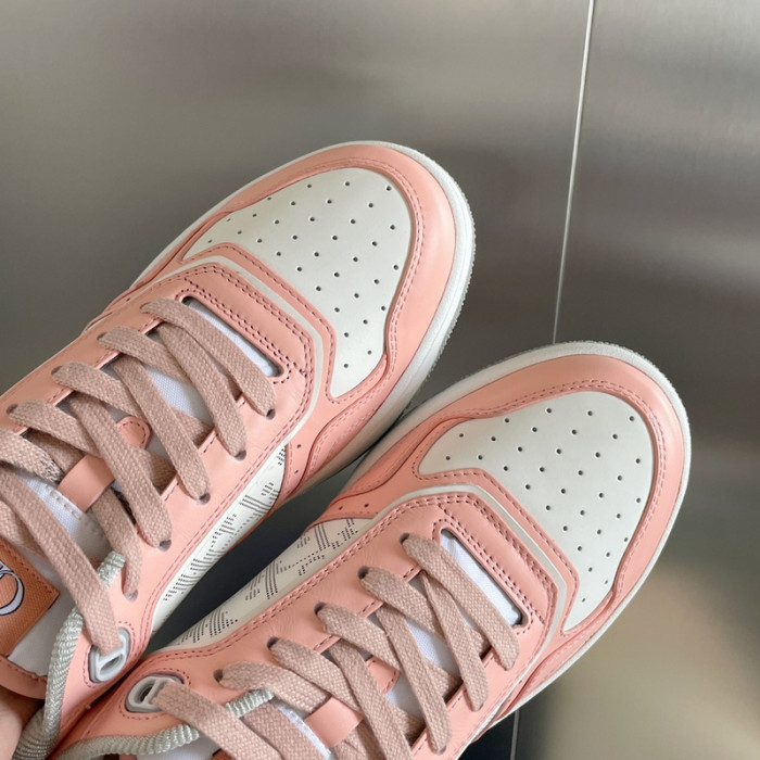 D10R B27 Sneaker