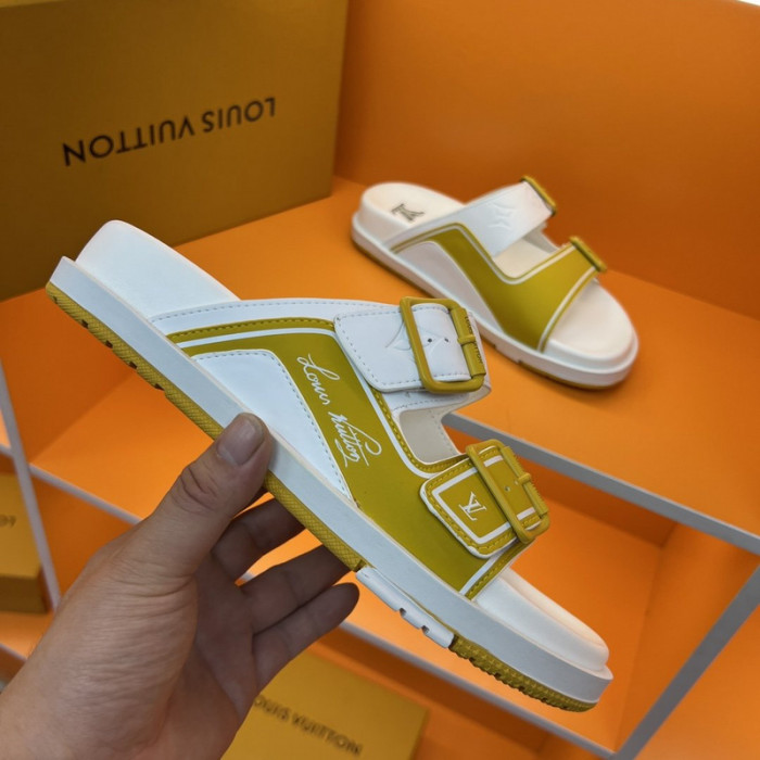 Lou1su1tt slides