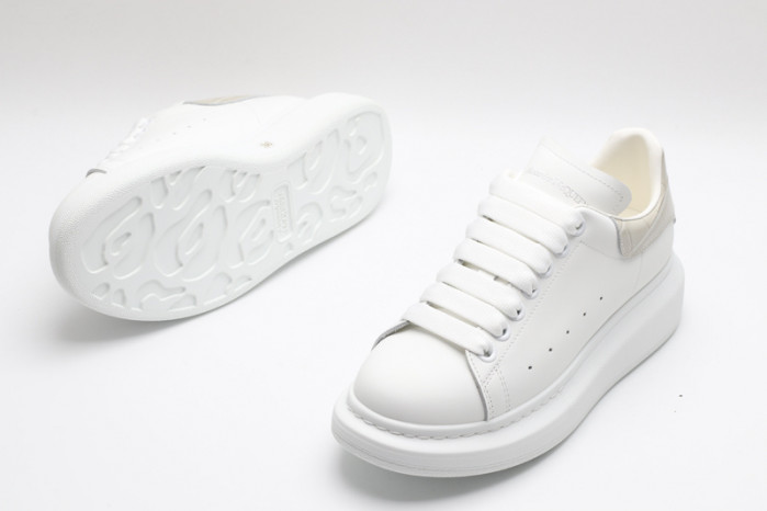 MQ Sneakers
