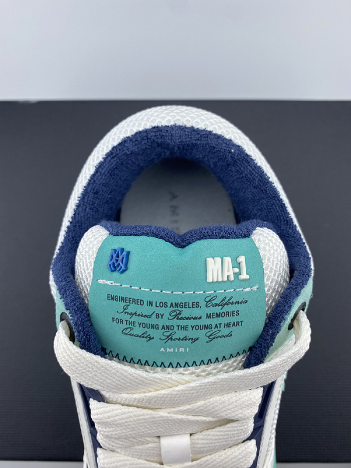 AM1R1 Skel Top Low
