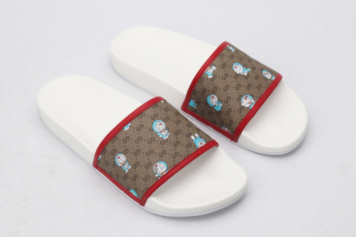 Gu66 SLIPPERS