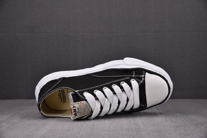 MAISON MIHARA YASUHIRO SNEAKER