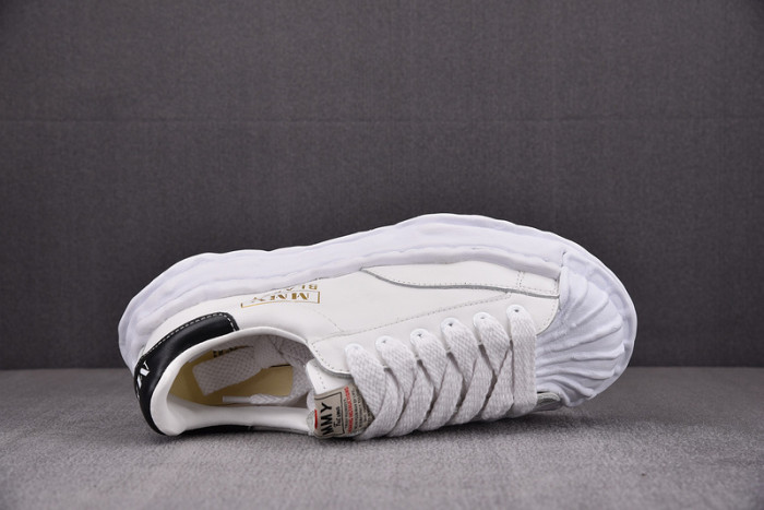 MAISON MIHARA YASUHIRO SNEAKER