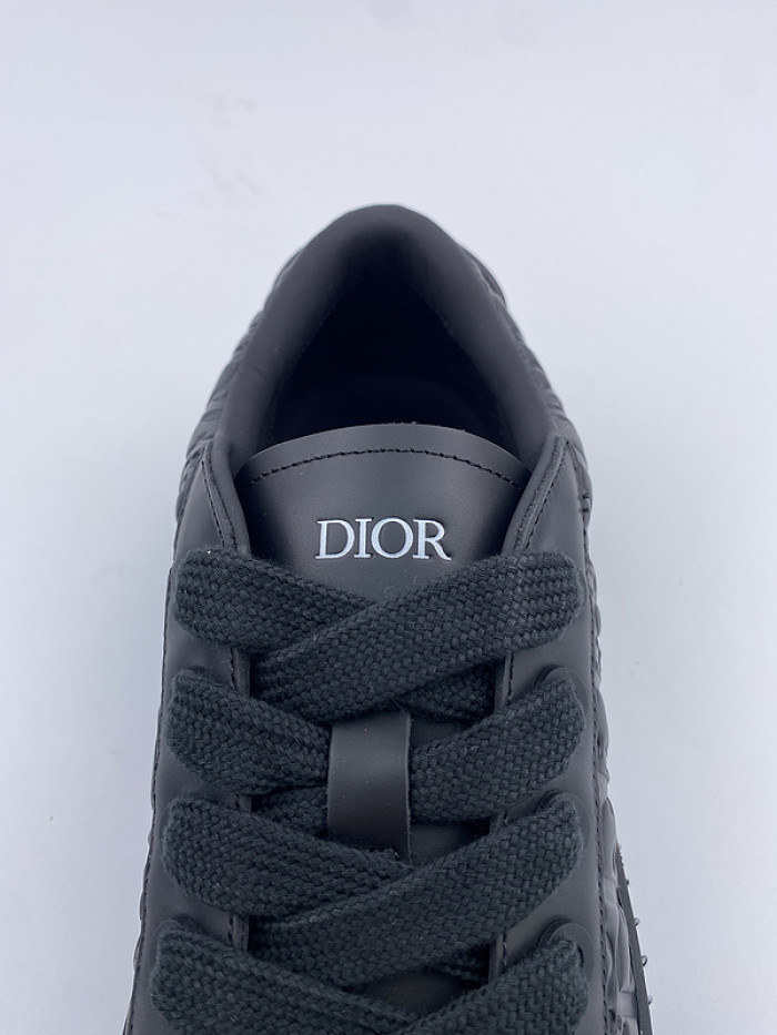 D10R B33 Sneaker