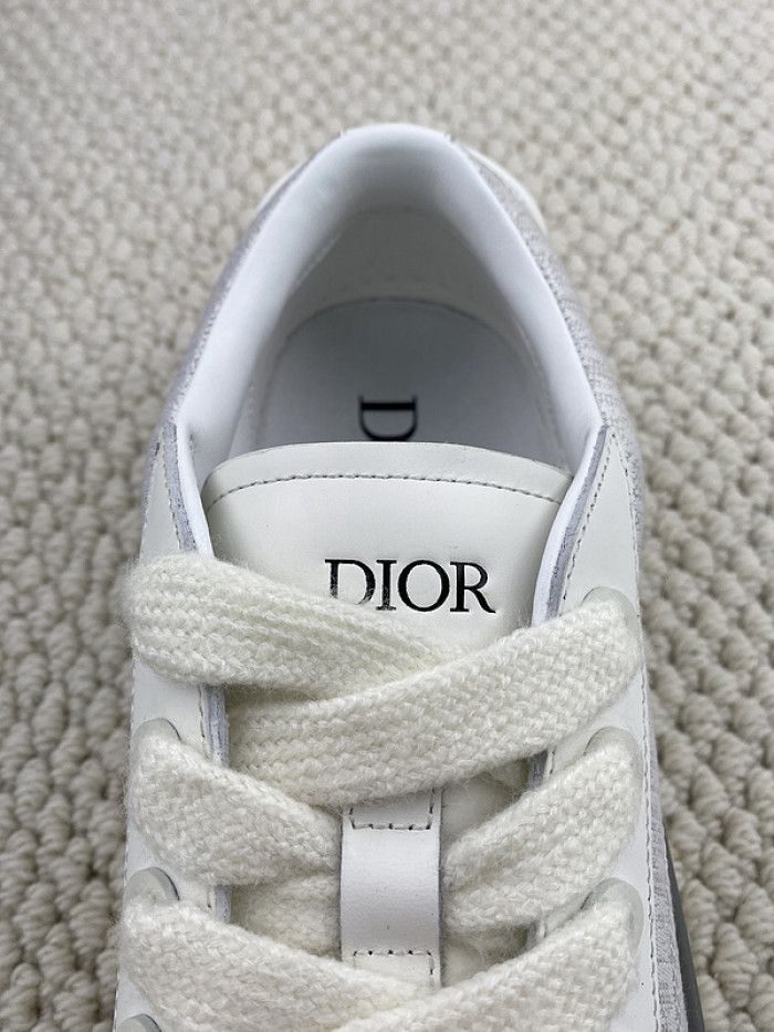 D10R B33 Sneaker