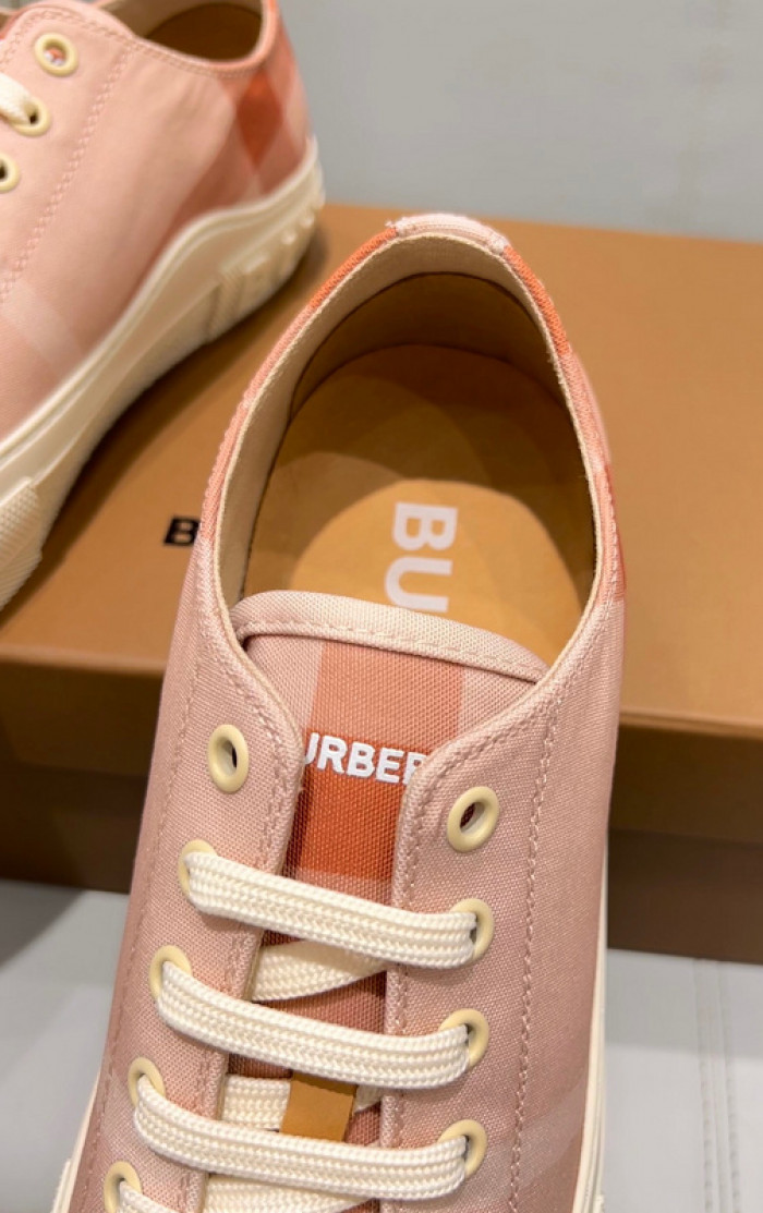 BUR SNEAKER