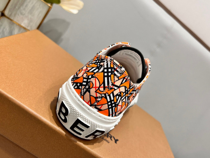 BUR SNEAKER