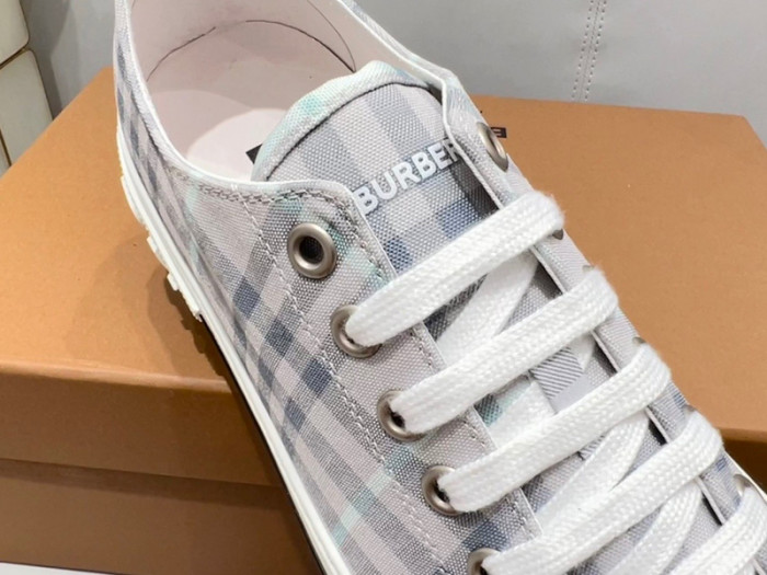 BUR SNEAKER