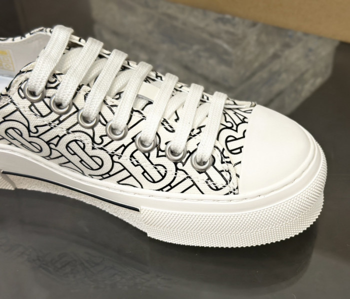BUR SNEAKER