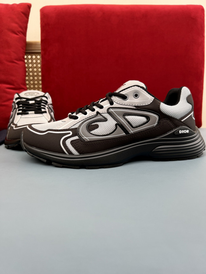 D10R B30 SNEAKER