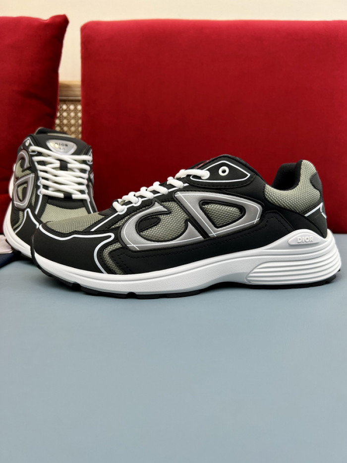 D10R B30 SNEAKER