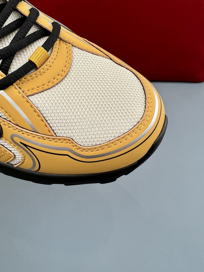 D10R B30 SNEAKER