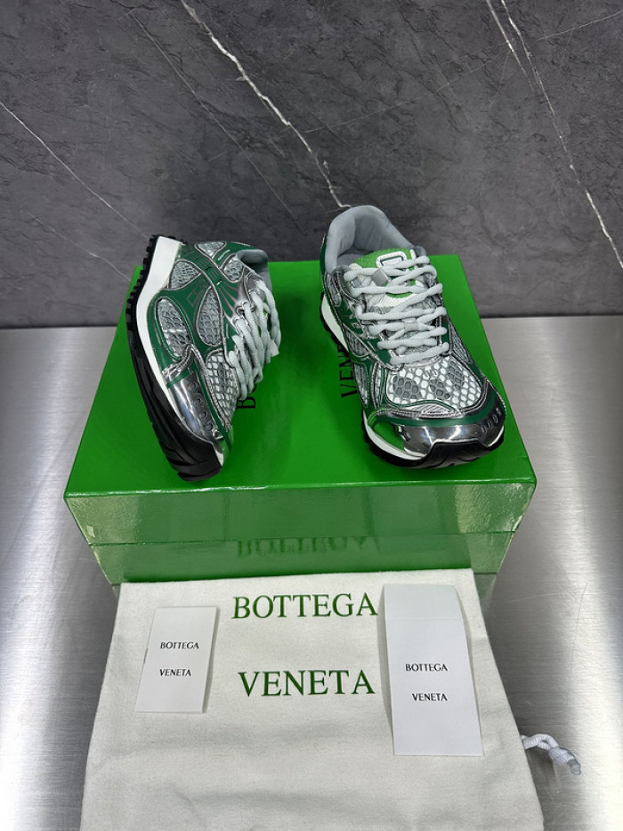 bo*te*ga Ve*ne*ta orbit silver parakeet