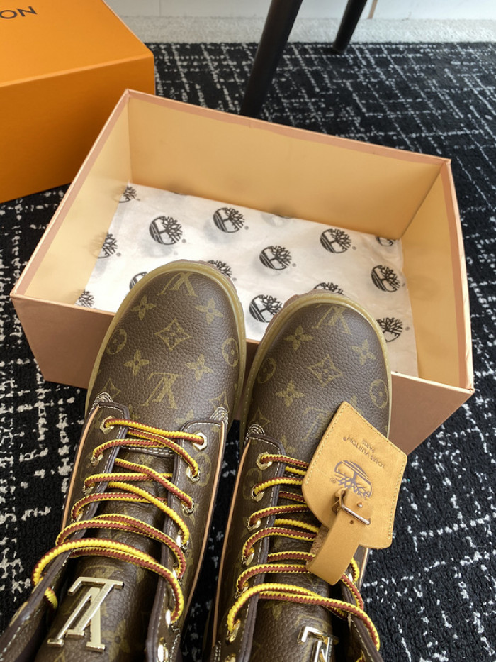 Lou1su1tt boots