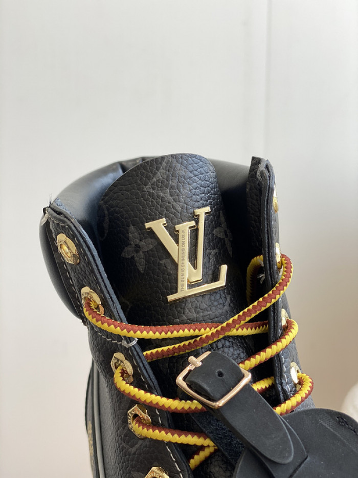 Lou1su1tt boots