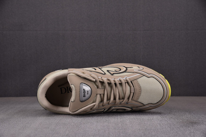 D10R B30 SNEAKER