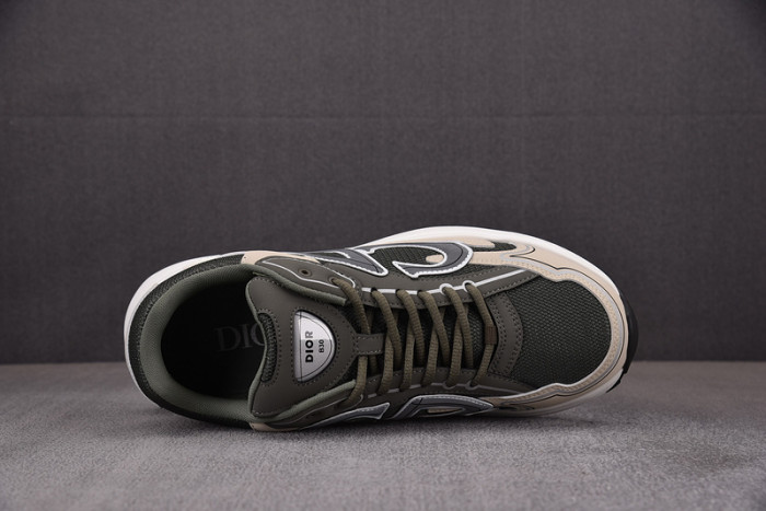 D10R B30 SNEAKER