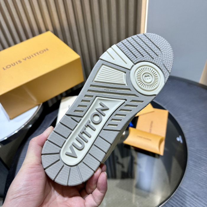 Lou1su1tt Skate Sneaker