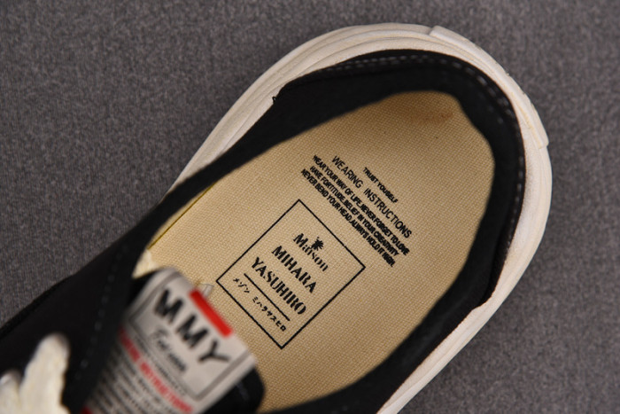 Ma1s0n MIHARA YASUHIRO SNEAKER