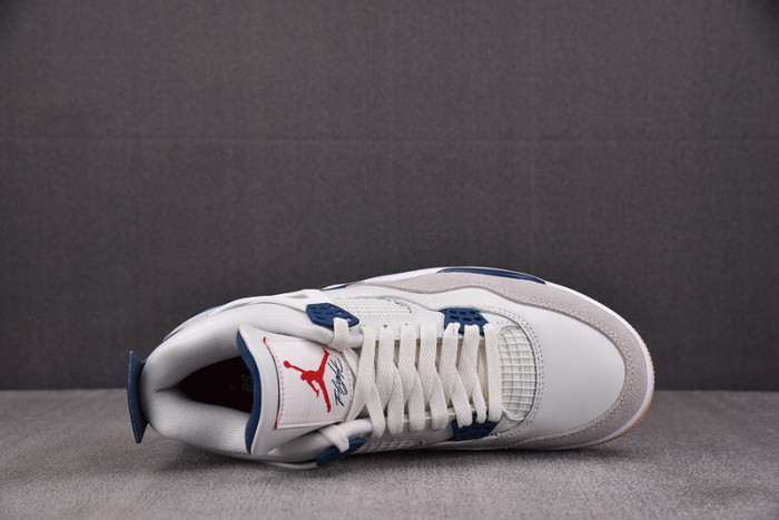 Air Jordan 4 Retro SB Navy DR5415-100
