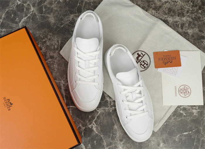 H**me5 Sneaker