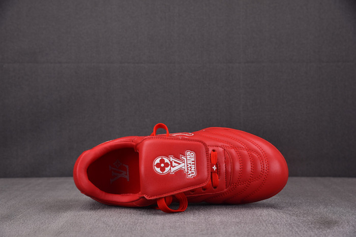 Lou1su1tt Footprint Soccer Red White