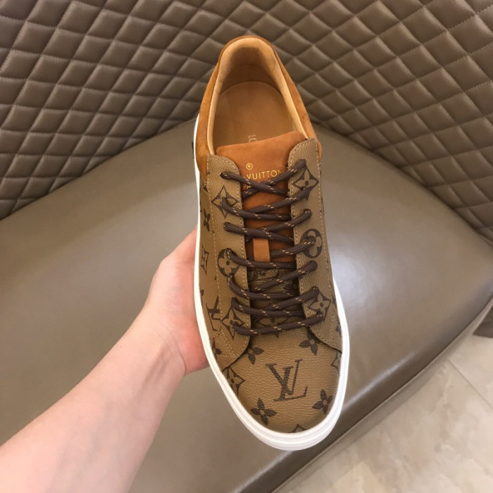 lou1su1tt BEVERLY HILLS SNEAKER