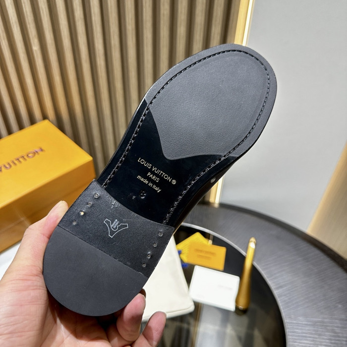 Lou1su1tt Shoes