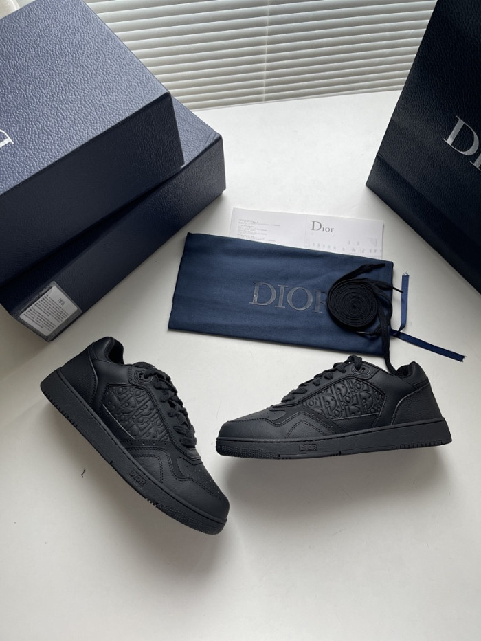 D10R B27 Sneaker