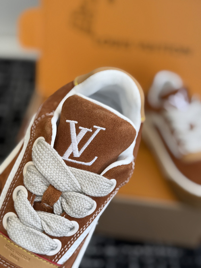 Lou1su1tt Tilted Sneaker