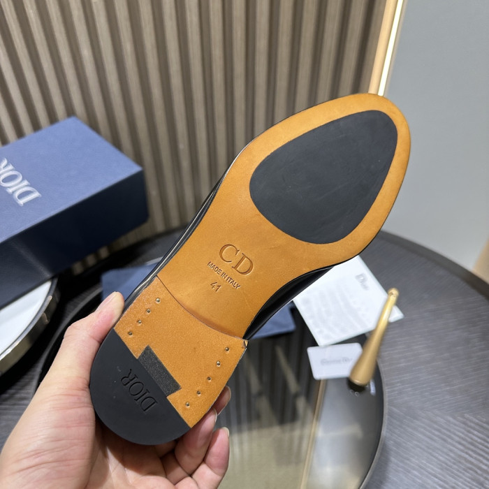 D10R SHOES