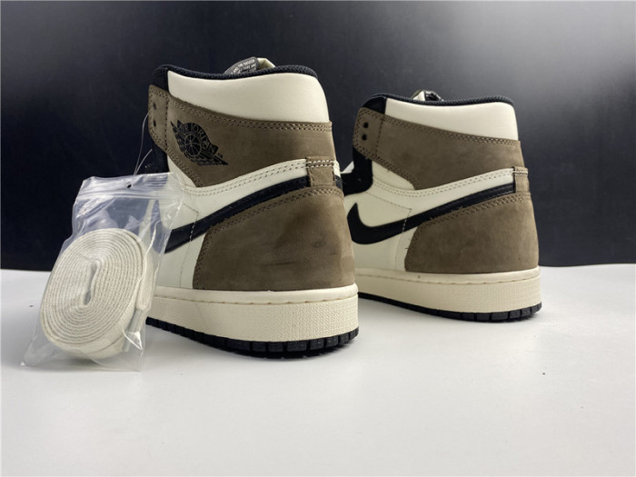 AIR Jordan 1 Retro High Dark Mocha 555088-105