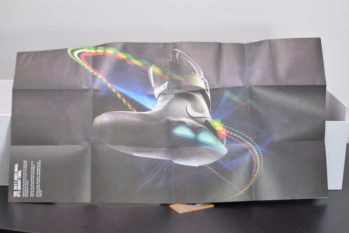 NIKE MAG