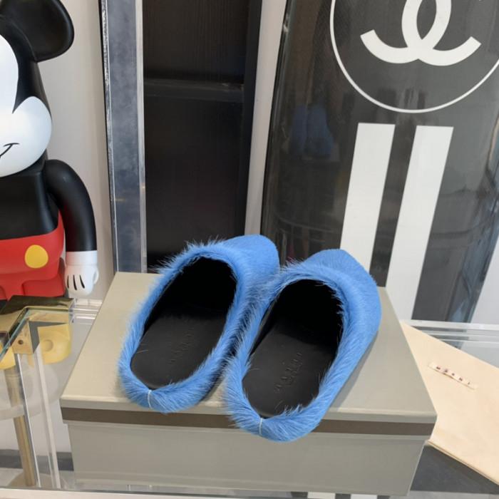Marni Fur slides