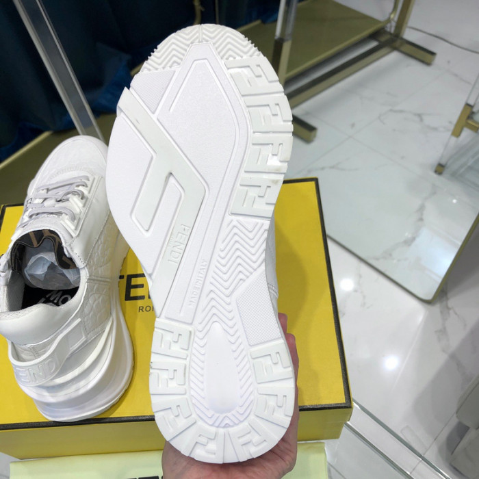 FEND1 SNEAKER