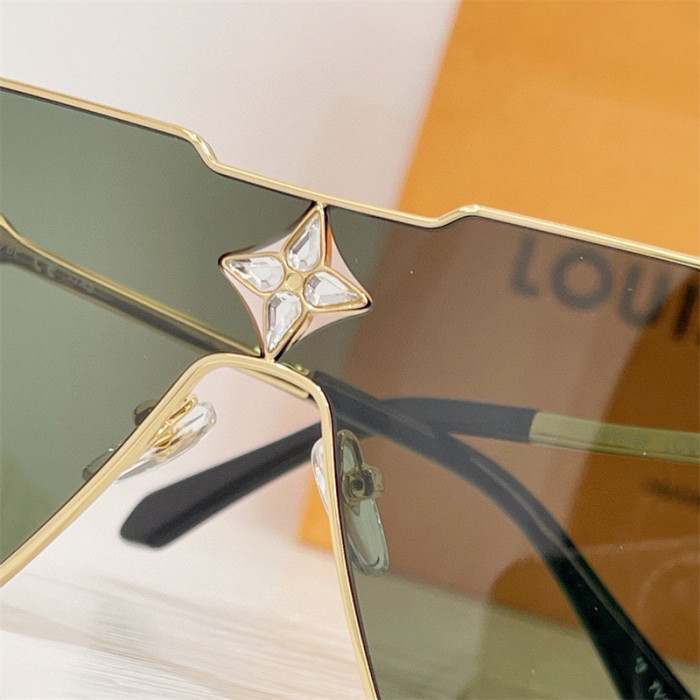 Lou1su1tt Sunglasses