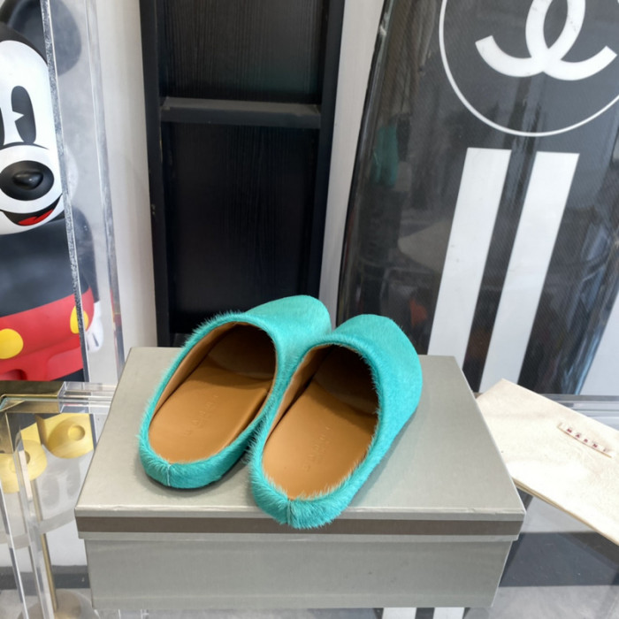 Marni Fur slides