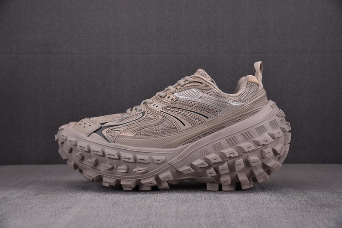 BLCG DEFENDER RUBBER PLATFORM SNEAKERS 685611 W2RA6 9897