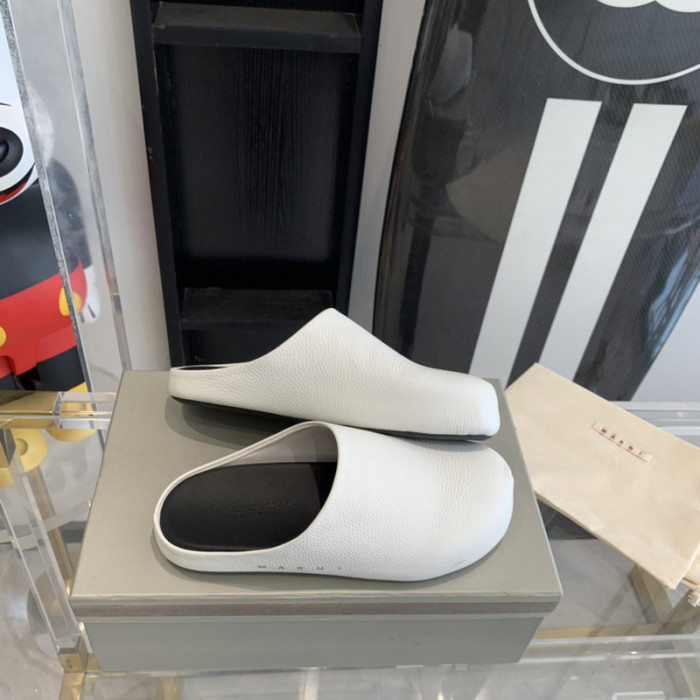 Marni Fur slides
