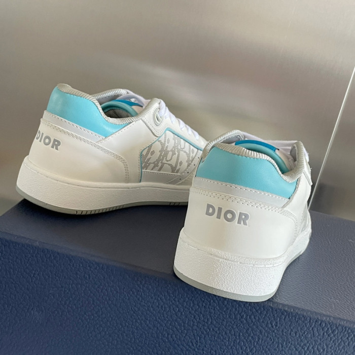 D10R B27 Sneaker