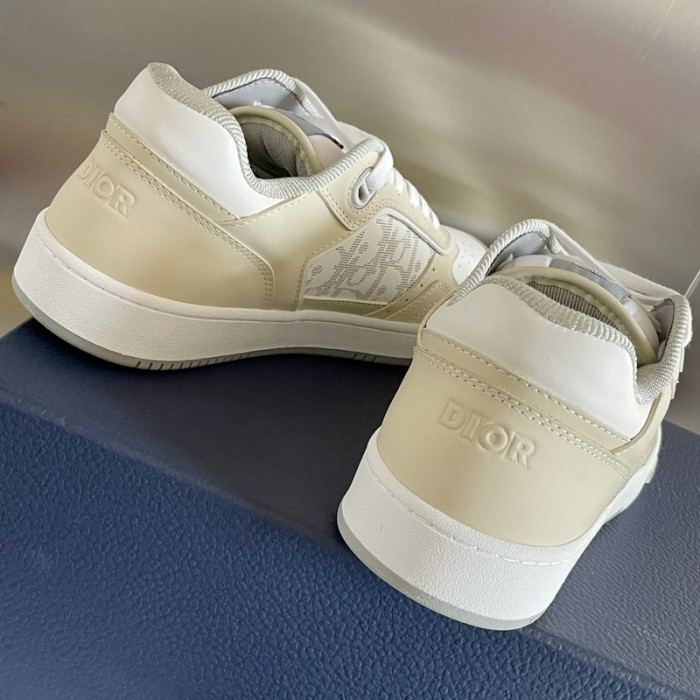 D10R B27 Sneaker