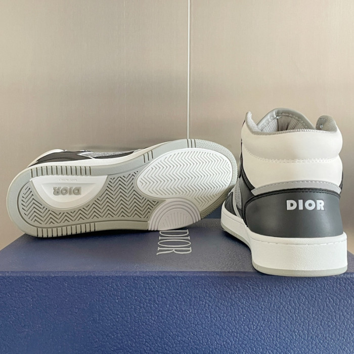 D10R B27 Sneaker