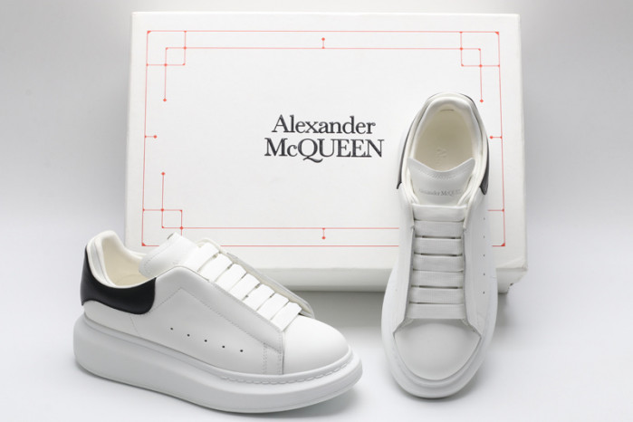 MQ Sneakers