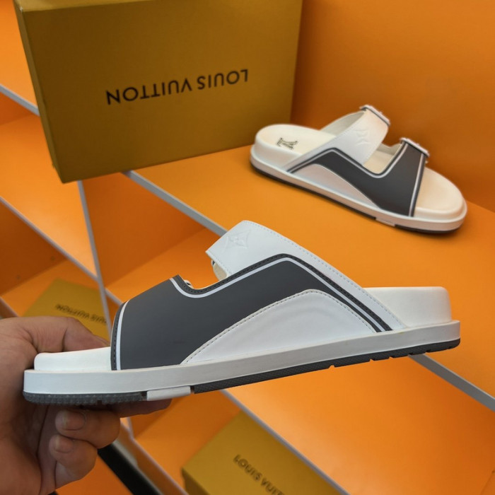 Lou1su1tt slides