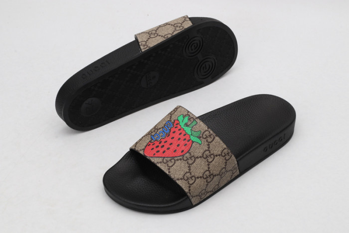 Gu66 SLIPPERS